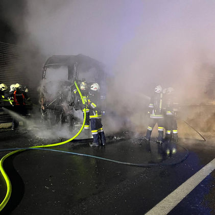 LKW Brand auf der A1 (B2)