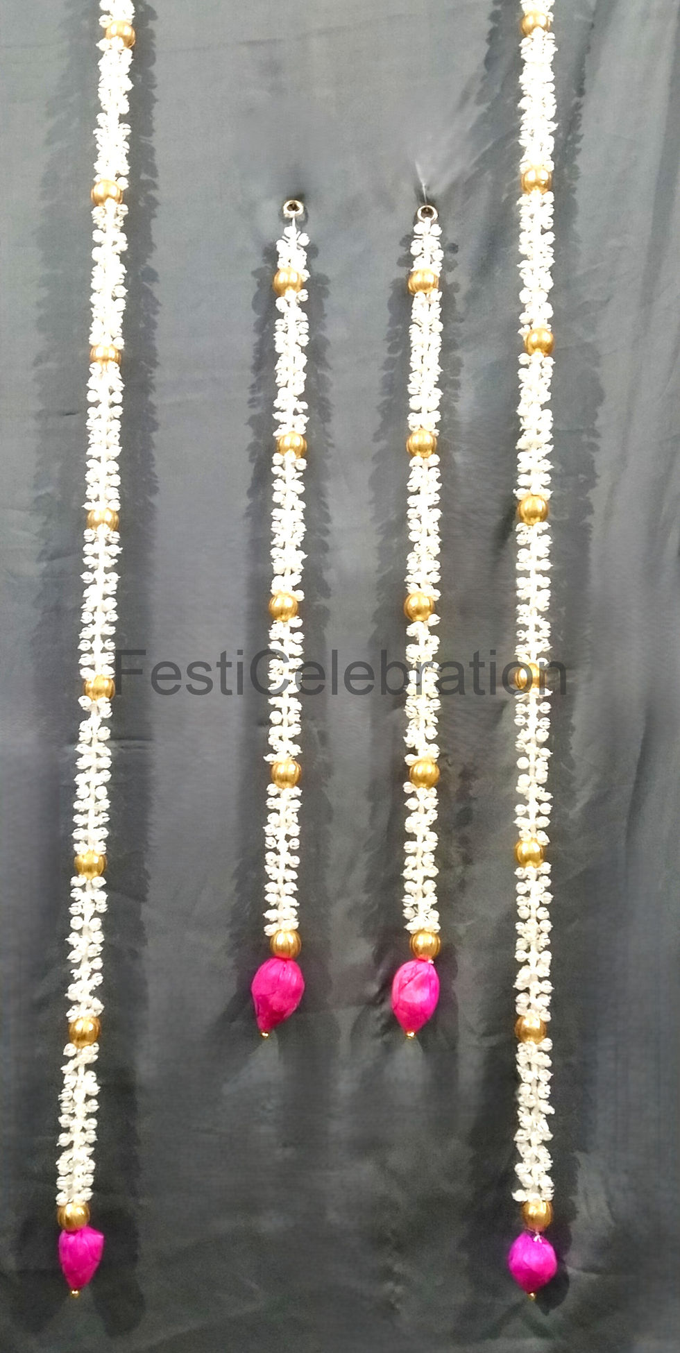 Gajra Lotus Hanging – Elegant Floral Decor