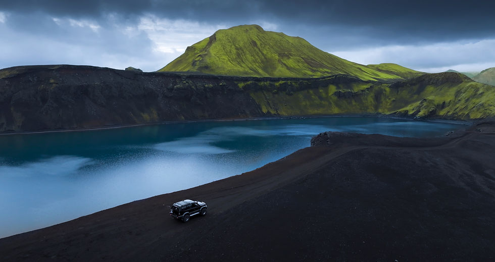 Car in icelandic highlands during an iceland photo tour