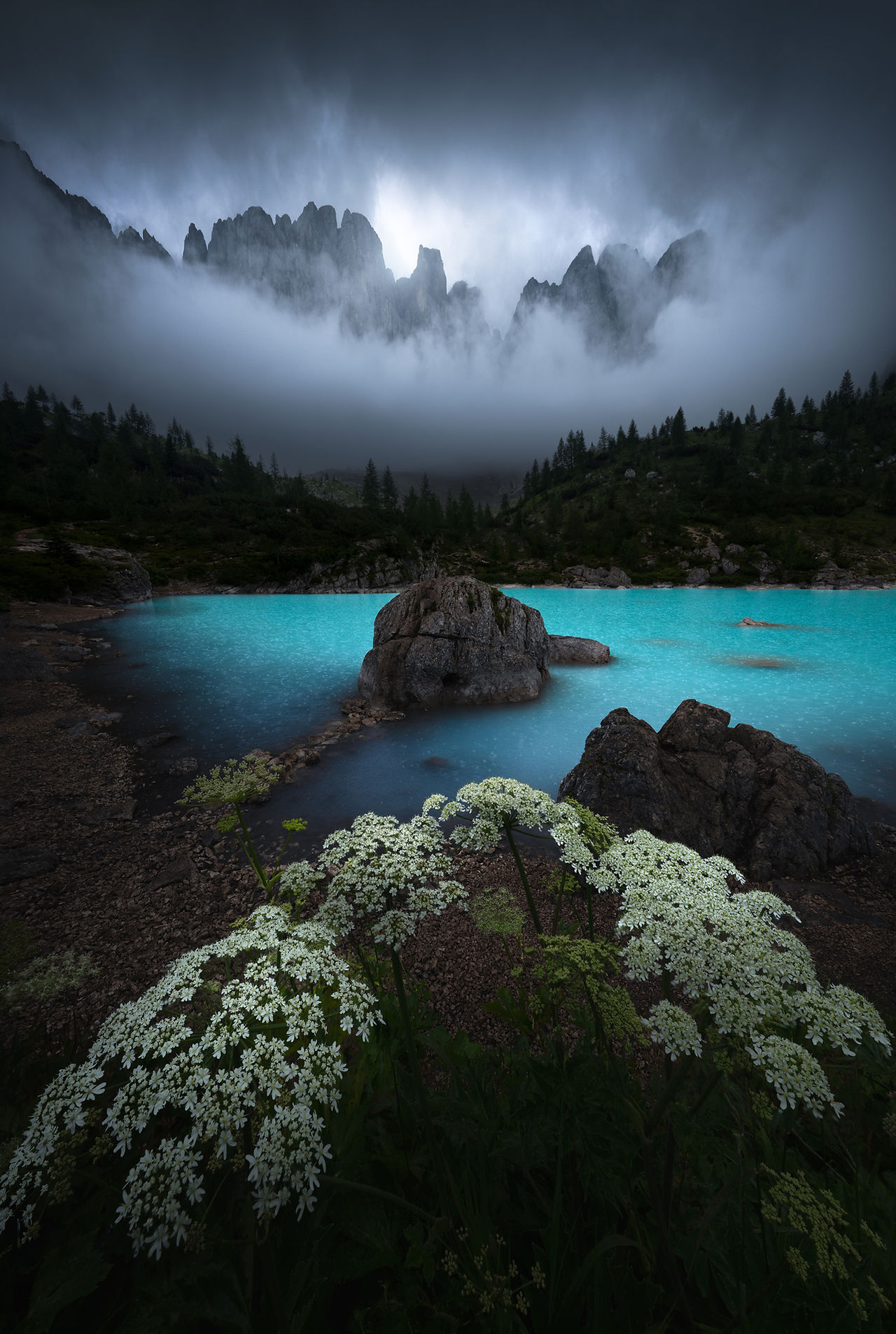Summer Lago di Sorapis in Dolomits