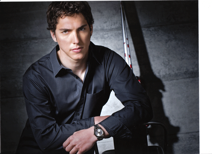 Fadil-Prints-Carlo-1-2.gif