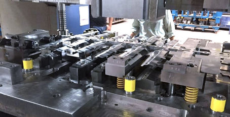 スクリーンショット 2017-06-29 13.40_edited.jpg