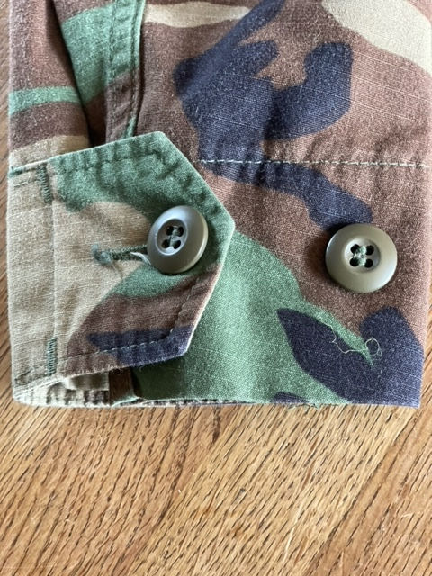 Thumbnail: ALL YOU NEED IS LESS vintage camo jacket-size small/regular