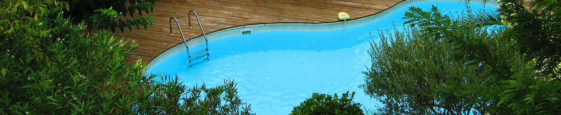 La piscine - La Bastide de Canaules