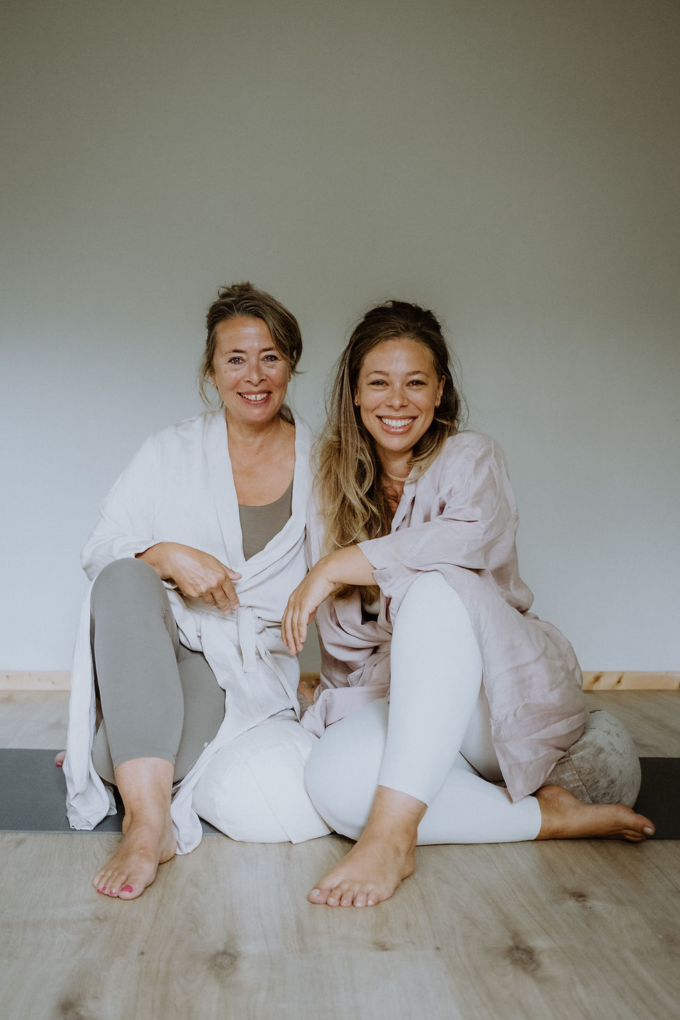 CHAKRA SEVEN YOGA 200 Yoga Ausbildung & Persönlichkeitsentwicklung Start März 2026