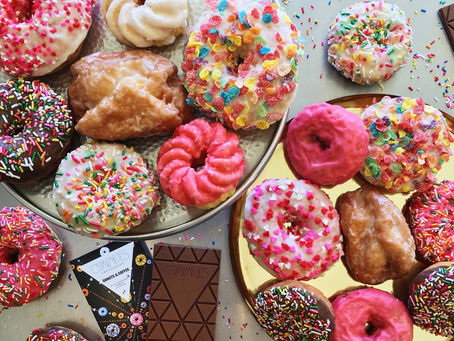 Top 3 Delicious Hits to Bring to an Office Meeting