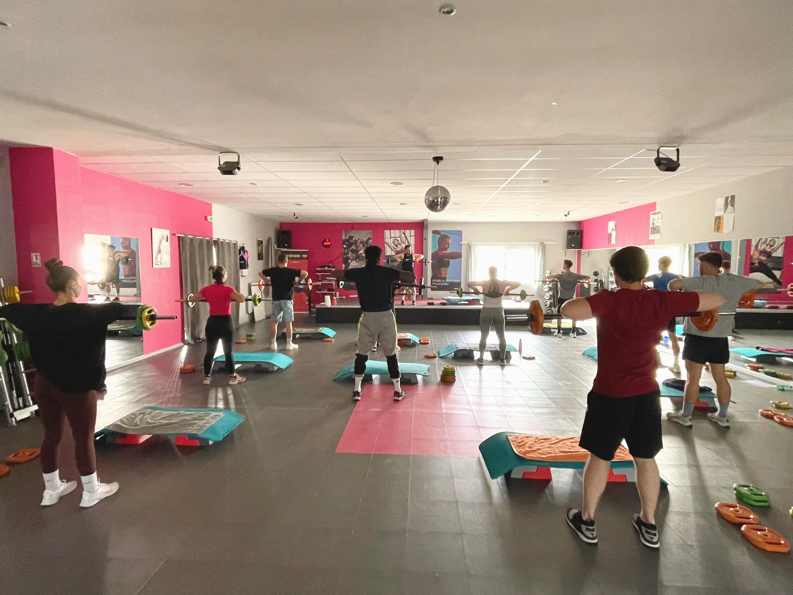 Les apprenants BPJEPS AF sur un entrainement musculaire