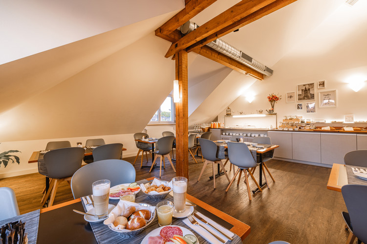 Hotel Spalentor Basel hotel breakfast room