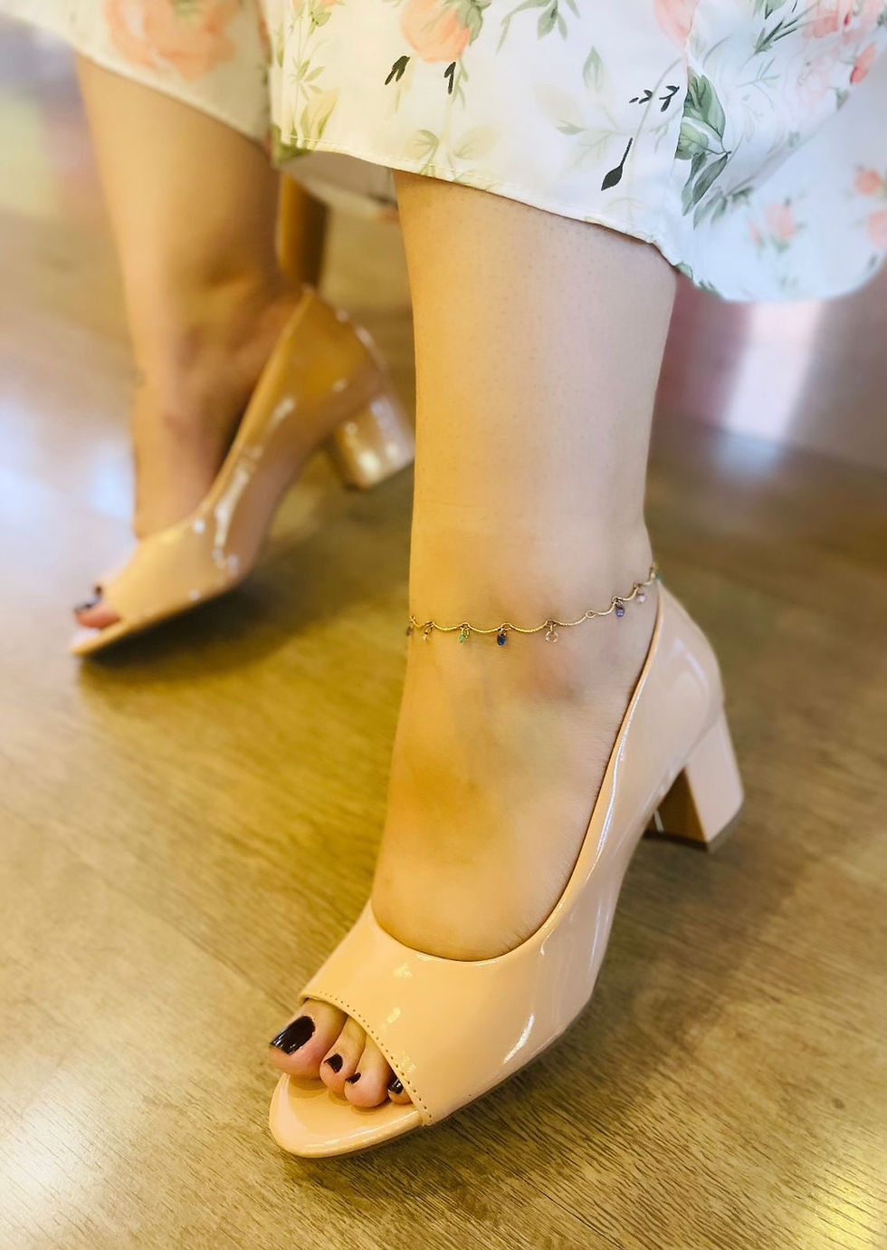 Miniatura: PEEP TOE EM VERNIZ SALTO 6CM