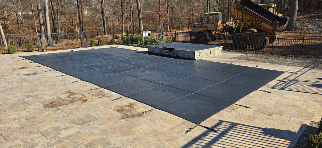 Pool and Spa Raised Wall Safety Cover