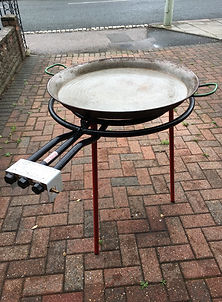 Paella pan for hire