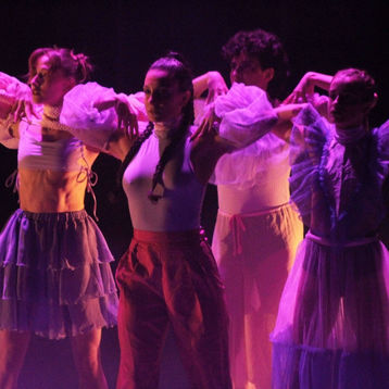 'Pioneras//Aitzondariak' de España dio el cierre al 'Entre Fronteras' 2024