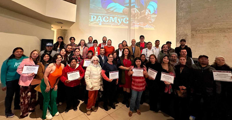 Entrega Cultura estímulos económicos a beneficiarios de PACMYC 2024