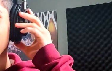 Apoya DIF BC a adolescente de Albergue Temporal a desarrollarse profesionalmente en la música