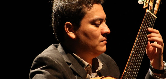 Francisco Bibriesca ofrecerá charla y recital