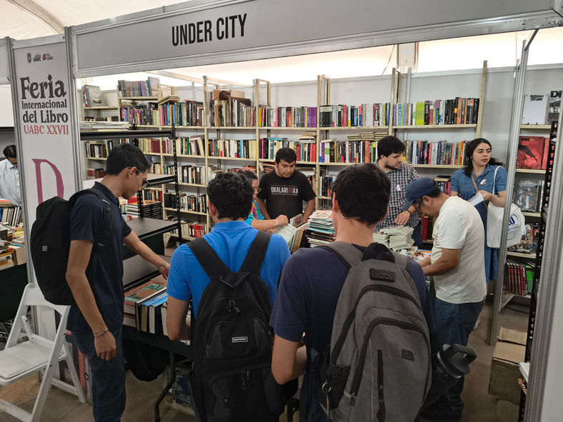 Cimarrones entre Letras: El Despertar Cultural de Mexicali