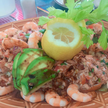 Juanito’s Restaurant El Colorado: pasión por el mar y sabor con historia en San Felipe