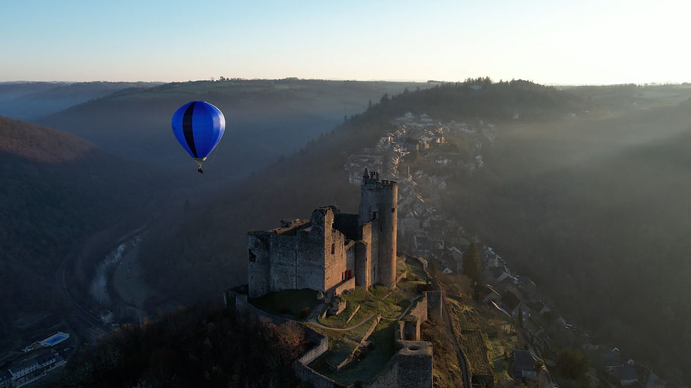 BUL au dessus de Najac en Aveyron