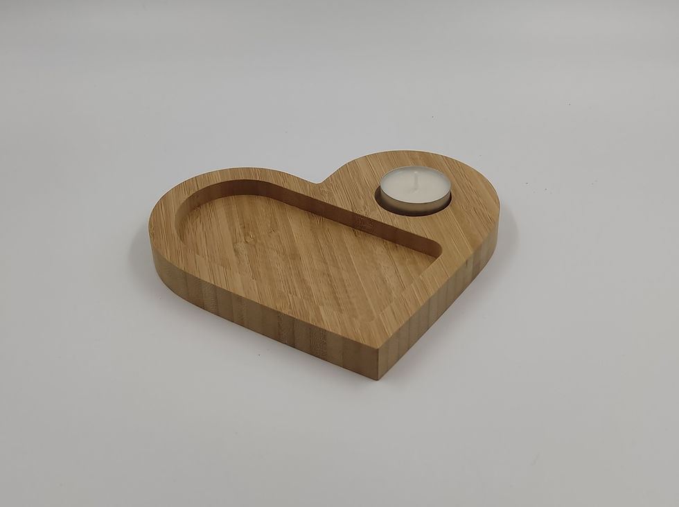Miniaturbild: Herz mit Ablage und Teelicht