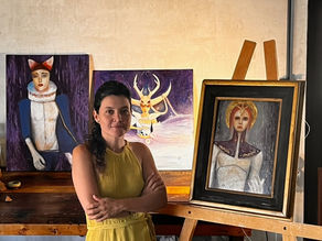 ELENA VÁSQUEZ: Artista, diseñadora visual y documentalista en Todos Santos