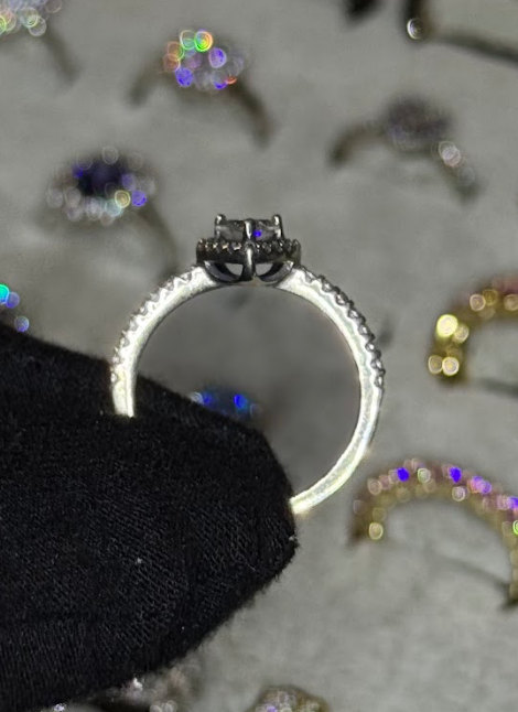 Thumbnail: Luxury Heart Ring Size 6 & 7 925 Sterling Silver