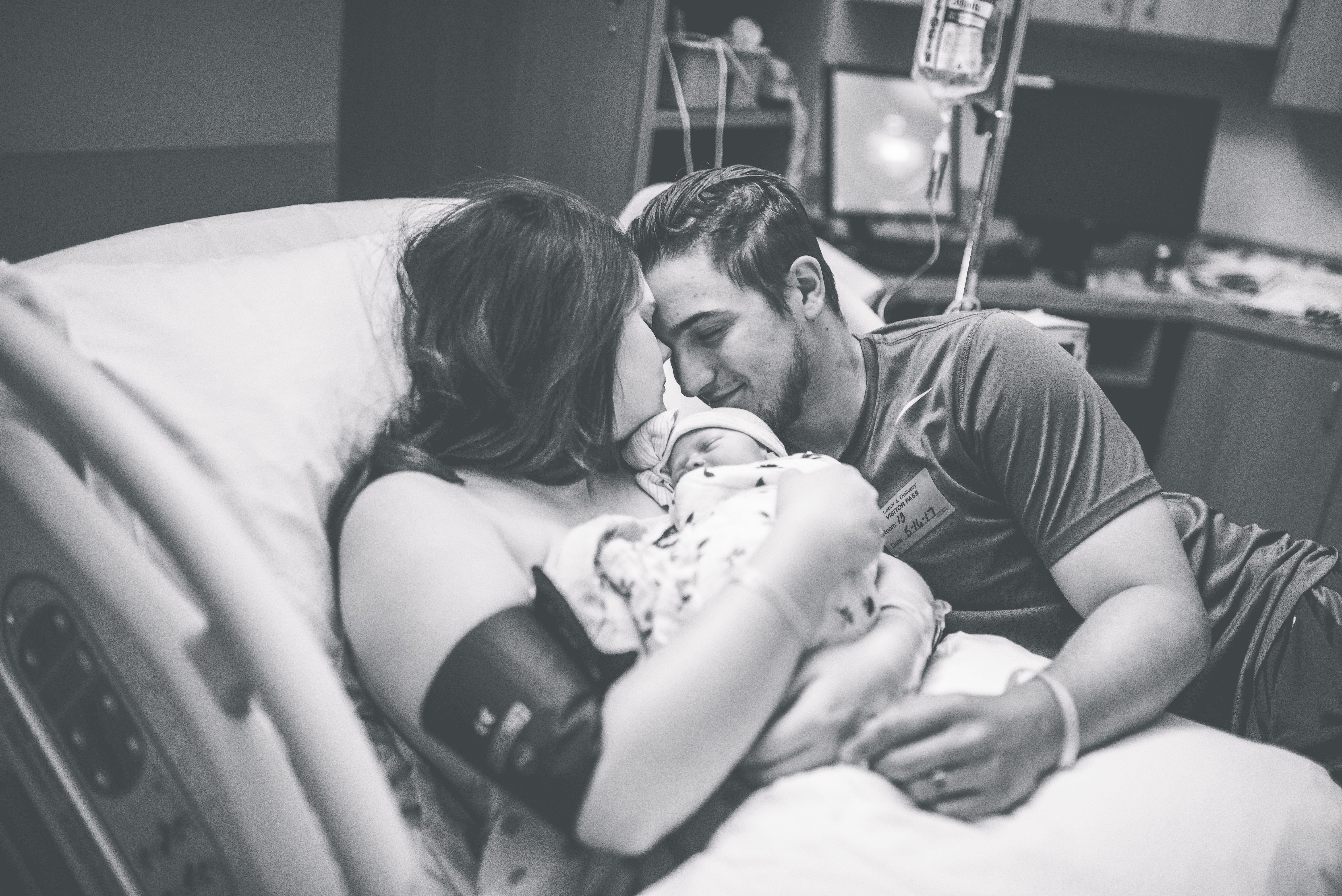 baby delivery photography