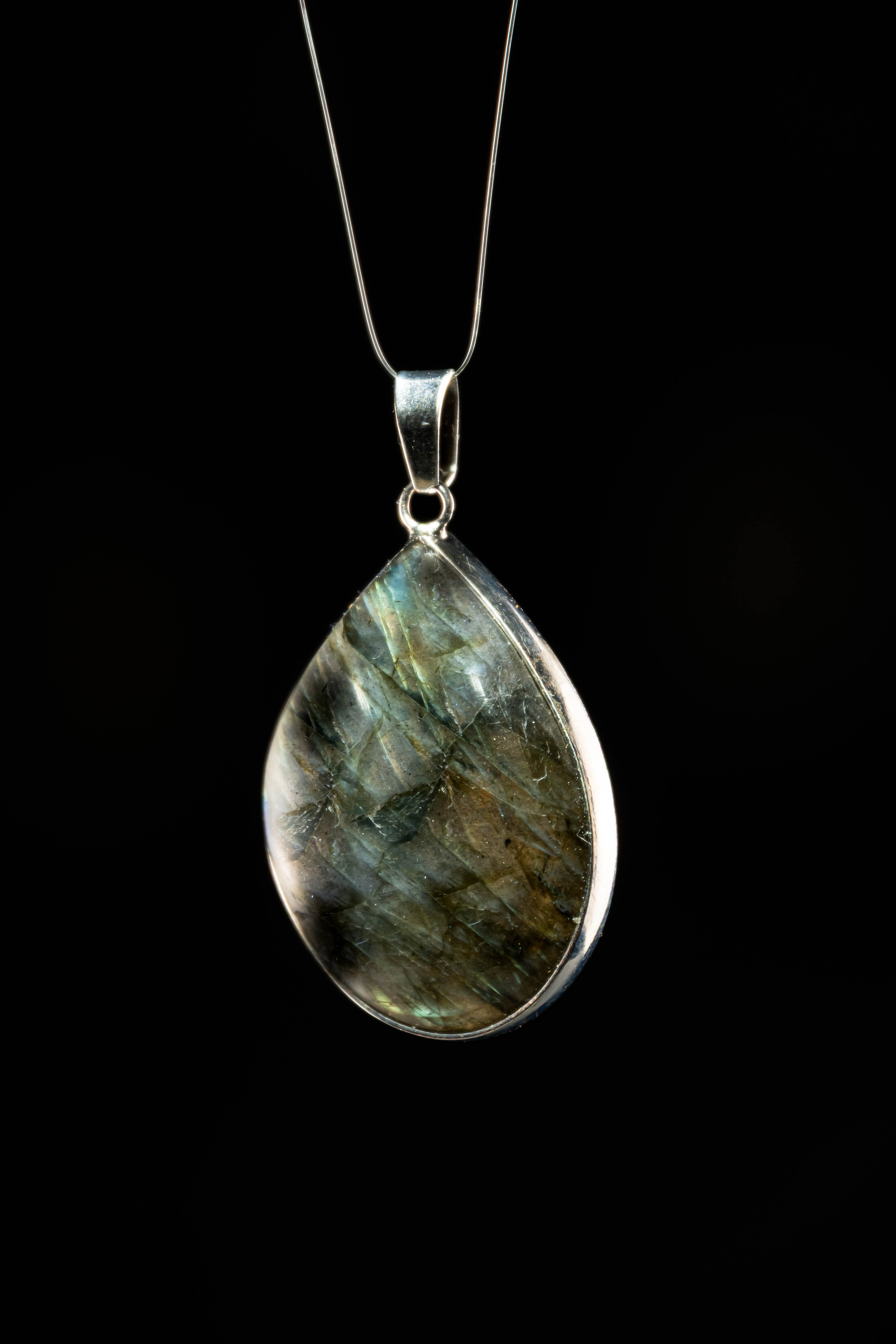 Pendentif Labradorite Sertie en Argent (sans chaîne)