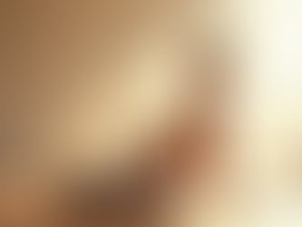 femme enceinte pratiquant le yoga prénatal