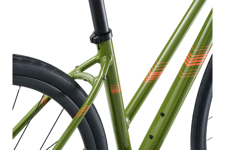 Liv Alight Stagger 4 2025 Fitness Bike Fork Detail