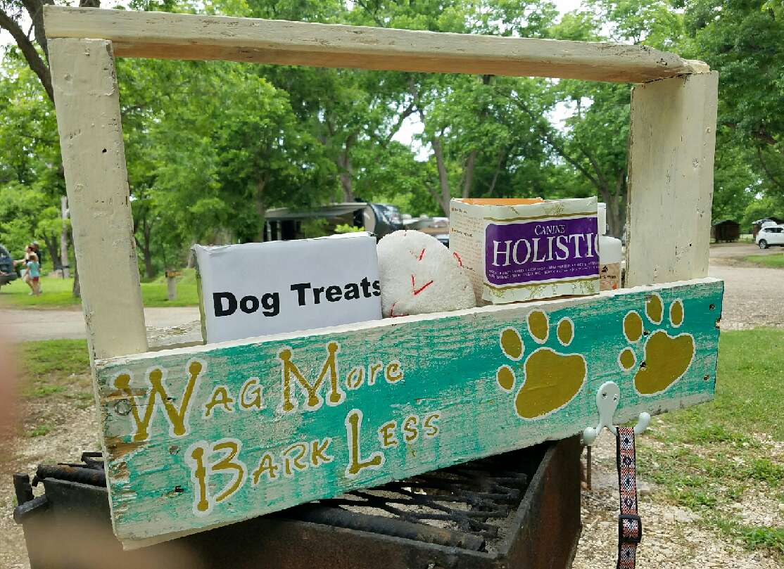 Pet Shelf