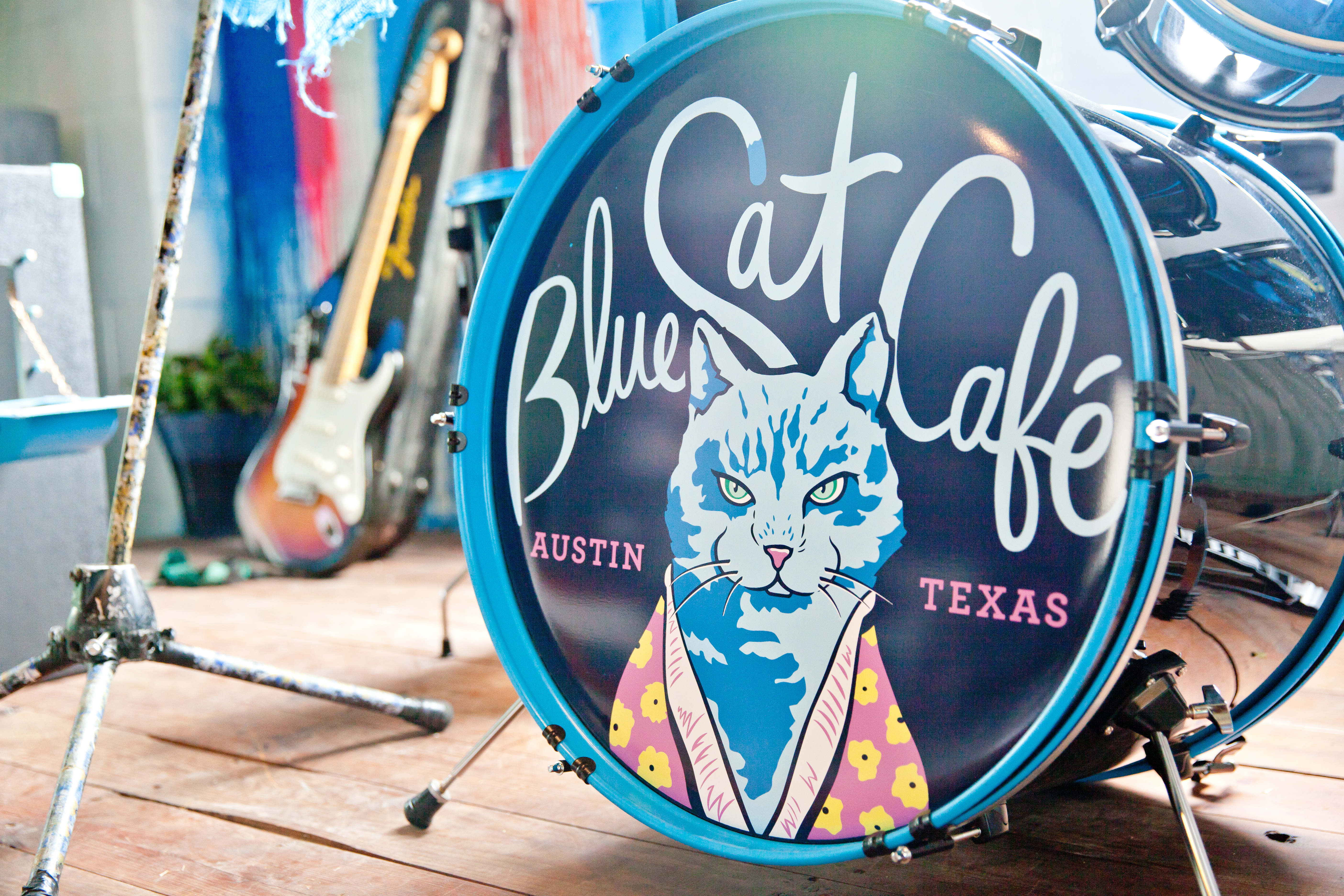 Blue Cat Cafe - Cat Bed Drum Set