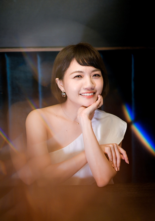 バイリンガル司会 宮川光彩 Misa Miyagawa Japanese Bilingual MC Singapore
