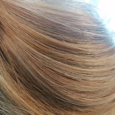 Mobile Hairdresser Norwich, Norfolk Broads. Natural Highlights Norwich, White Blending Highlights Norwich