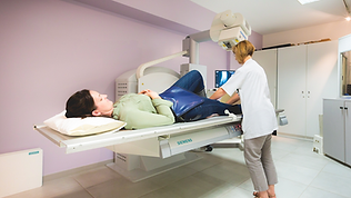 préparation d'un examen radiologique à Nîmes dans le cabinet radiographie Anim