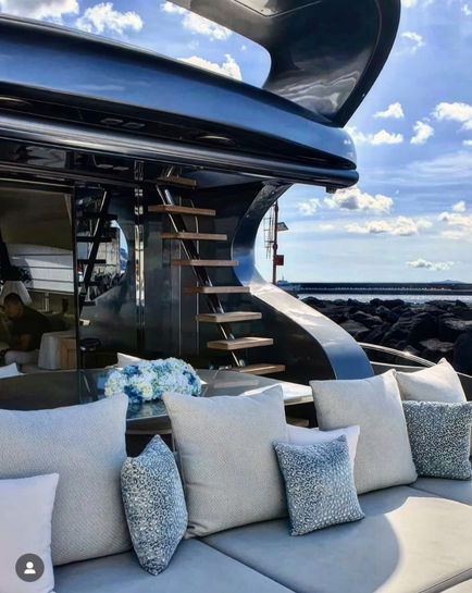 Giovanna Petrossi, interior refit di yacht privato