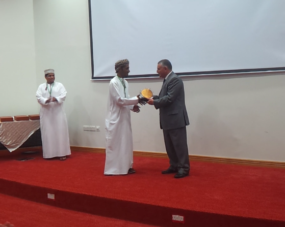 هدية لراعي الحفل الاستاذ الدكتور محمد الامام 1.png