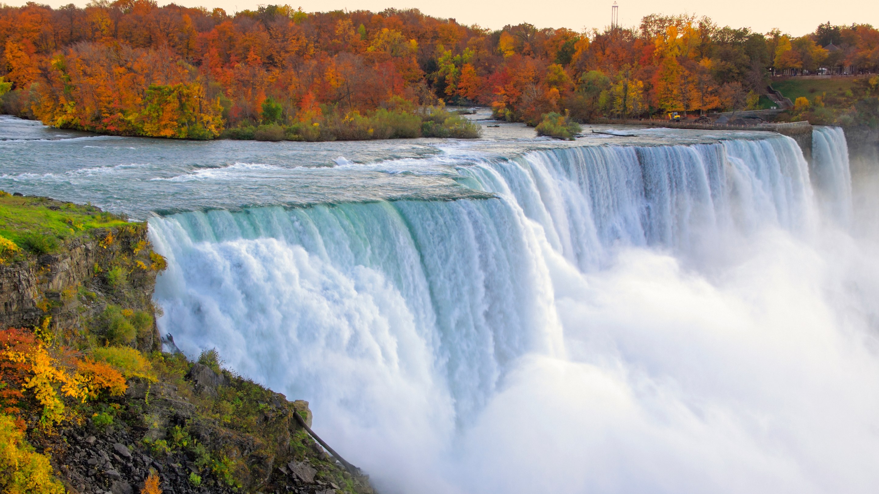 Fall Foliage Tours in USA & Canada