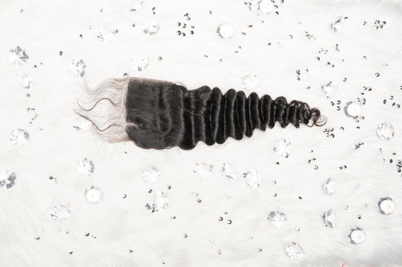 LOOSE WAVE 4x4 CLOSURE