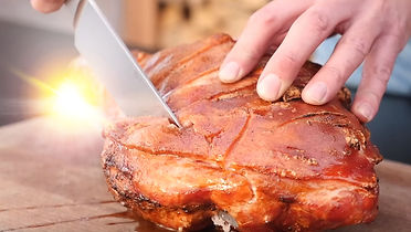 Corte de Pernil de Cerdo o jamón en evento empresarial para doscientas personas en hotel Sheraton Mar del Plata.