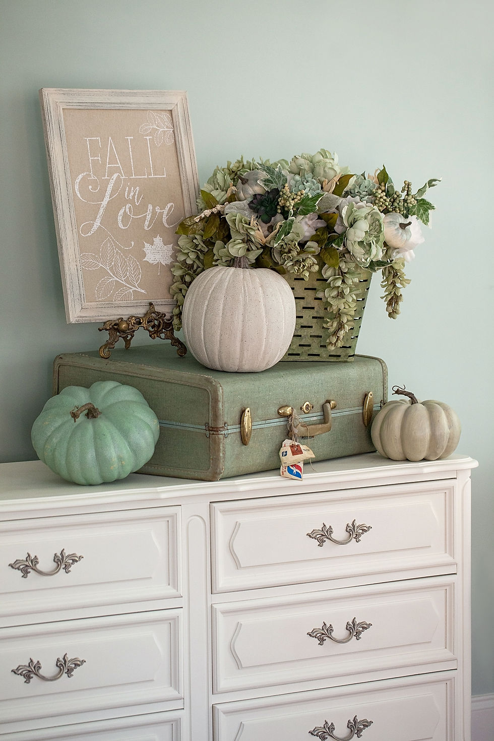 Decorating for the seasons, Decorating for the holidays, Fall Decor, Create a tablescape, Create cost effective napkin rings, DIY, home decor, fall decor, autumn decor, kitchen decor, living room decor, buffalo plaid, black and white decor, pinecones, lanterns, centerpiece ideas, fall decorating ideas, thanksgiving decor, seasonal decor