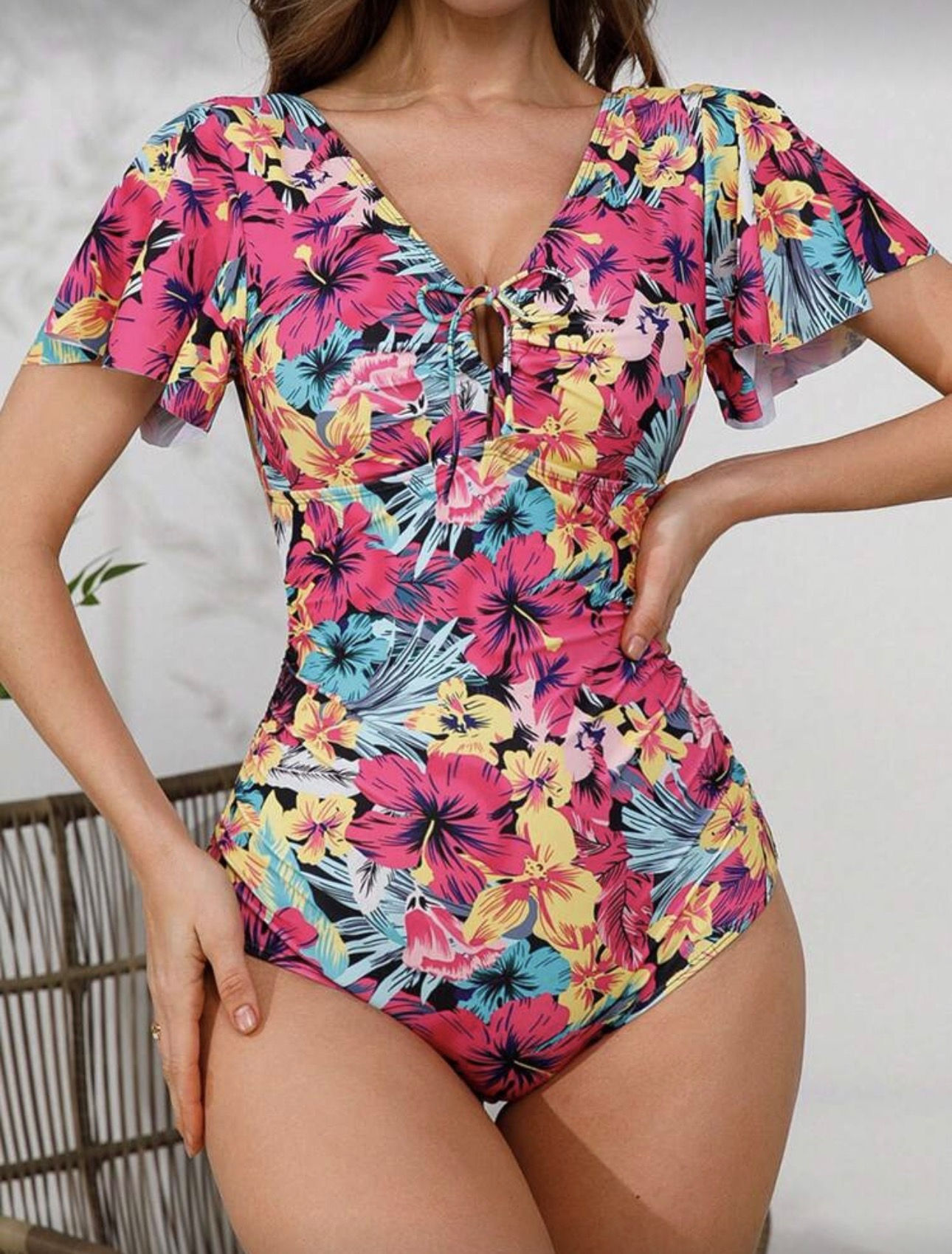 Traje de baño entero con mangas floreado C340