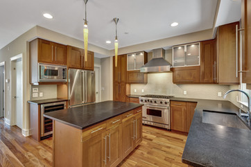 Mr Qi - 8719 Churchill Rd - 4WEB-13.jpg