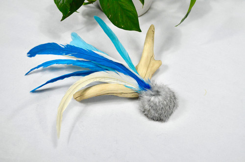 How to Make a Homemade Feather Cat Toy: Easy & Fun DIY Guide