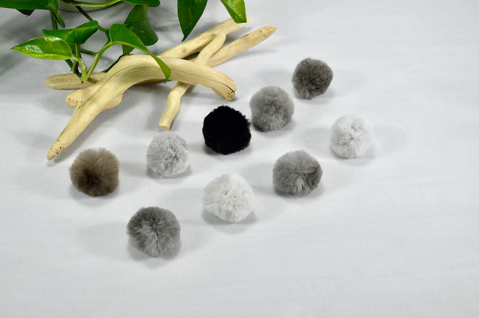 Thumbnail: Fox Fur Pom Pom Cat Toy - Set of 3