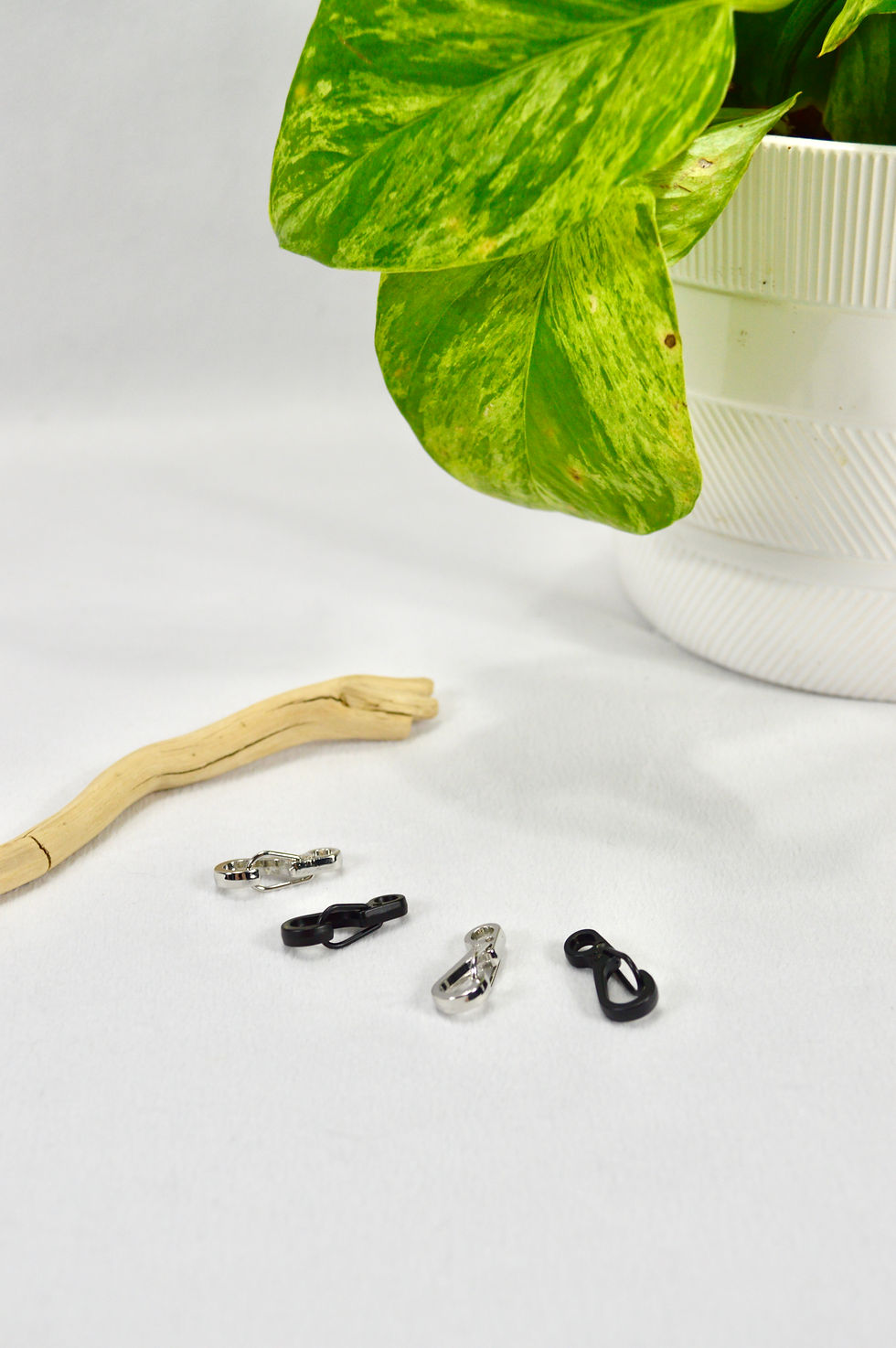 Black and Silver Carabiner Clips