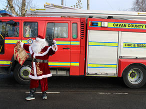Santa Claus arrives to Killygarry N.S. in a Fire Engine