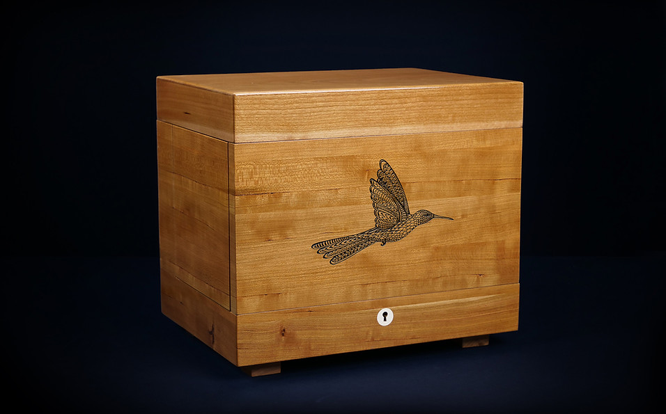 LDC-Liquor-Front-side-bird.jpg