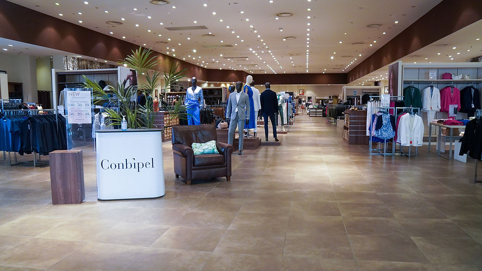 negozio conbipel nella galleria del centro commerciale