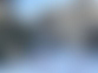 敷地内、工事中です