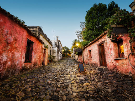 Colonia del Sacramento: donde el territorio es disputa, borde y persistencia